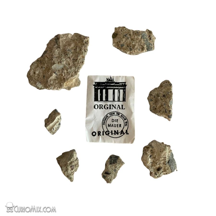 Berlin Wall fragments - Image 2