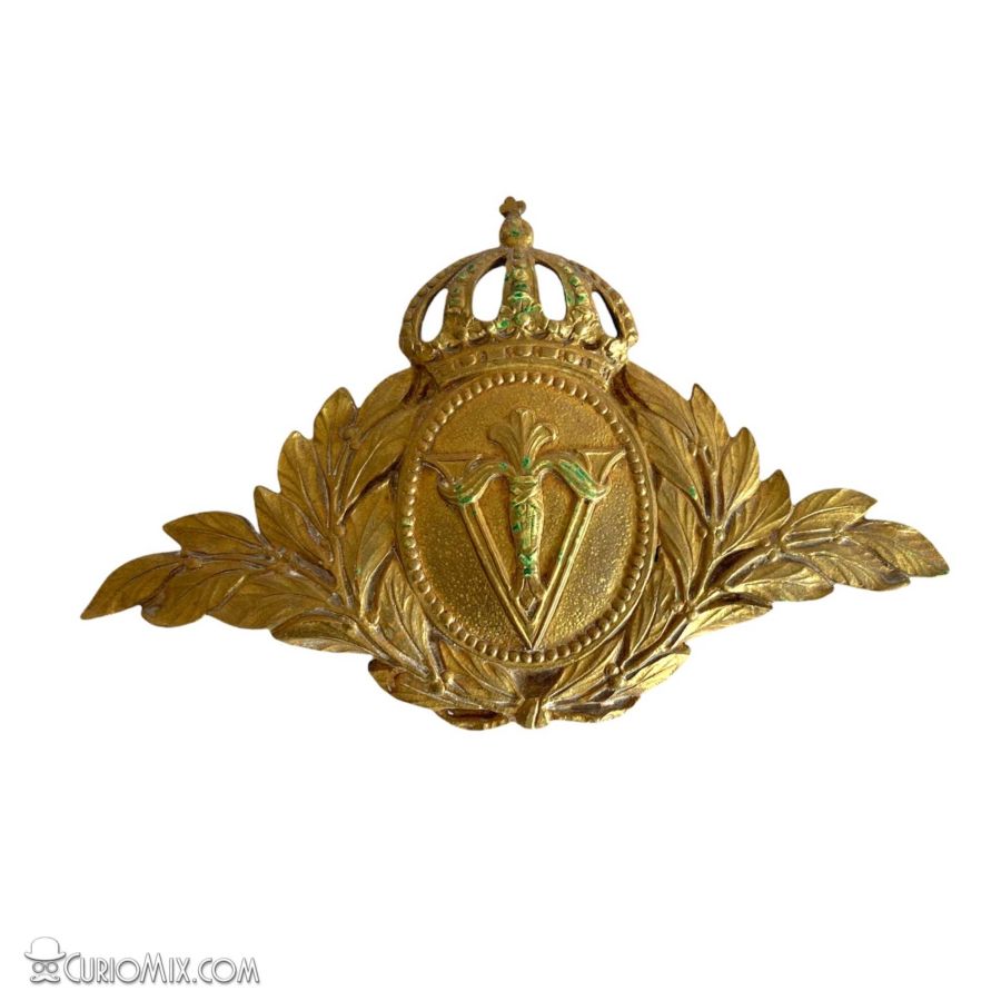 Emblem Plate