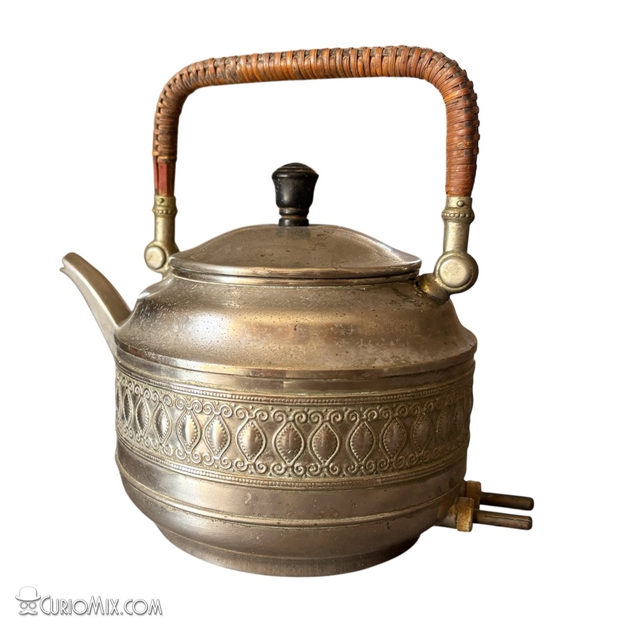 Mid-1900s Electric Kettle