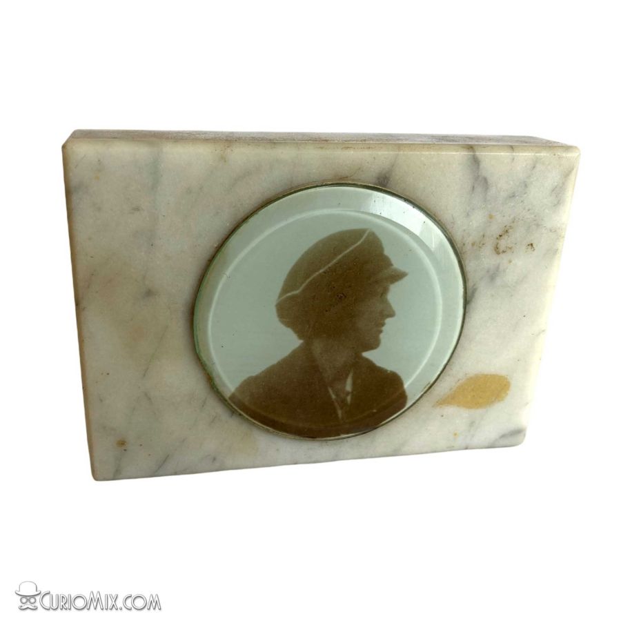 Marble Frame - Image 4
