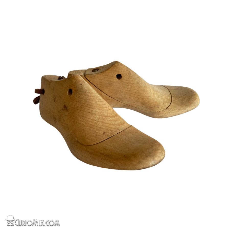 Wooden Last Pair - Image 2