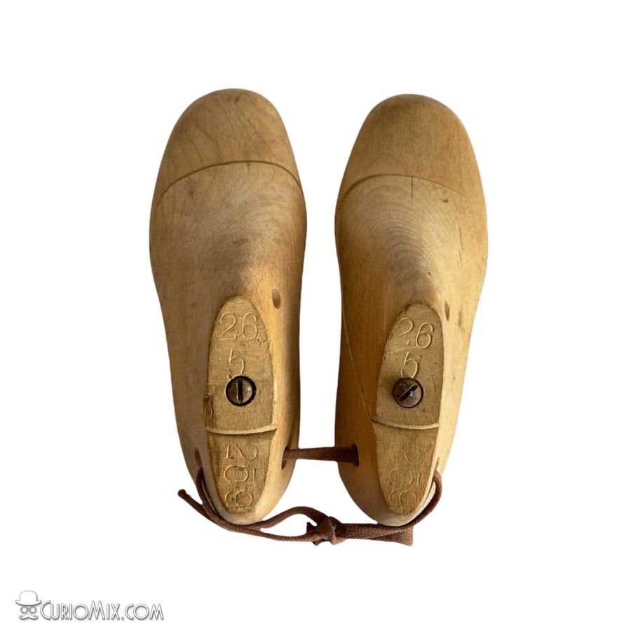 Wooden Last Pair