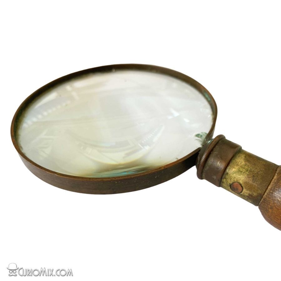 Large Magnifying Glass - Image 2