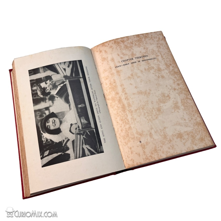 Book - Queen Elizabeth - Intimate & Authentic Life - 1937 - Image 4