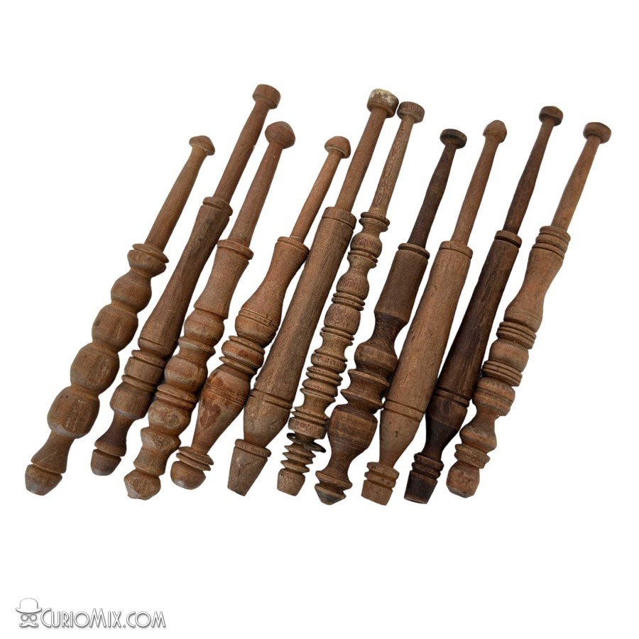 Wooden Lace Bobbins (set 2)