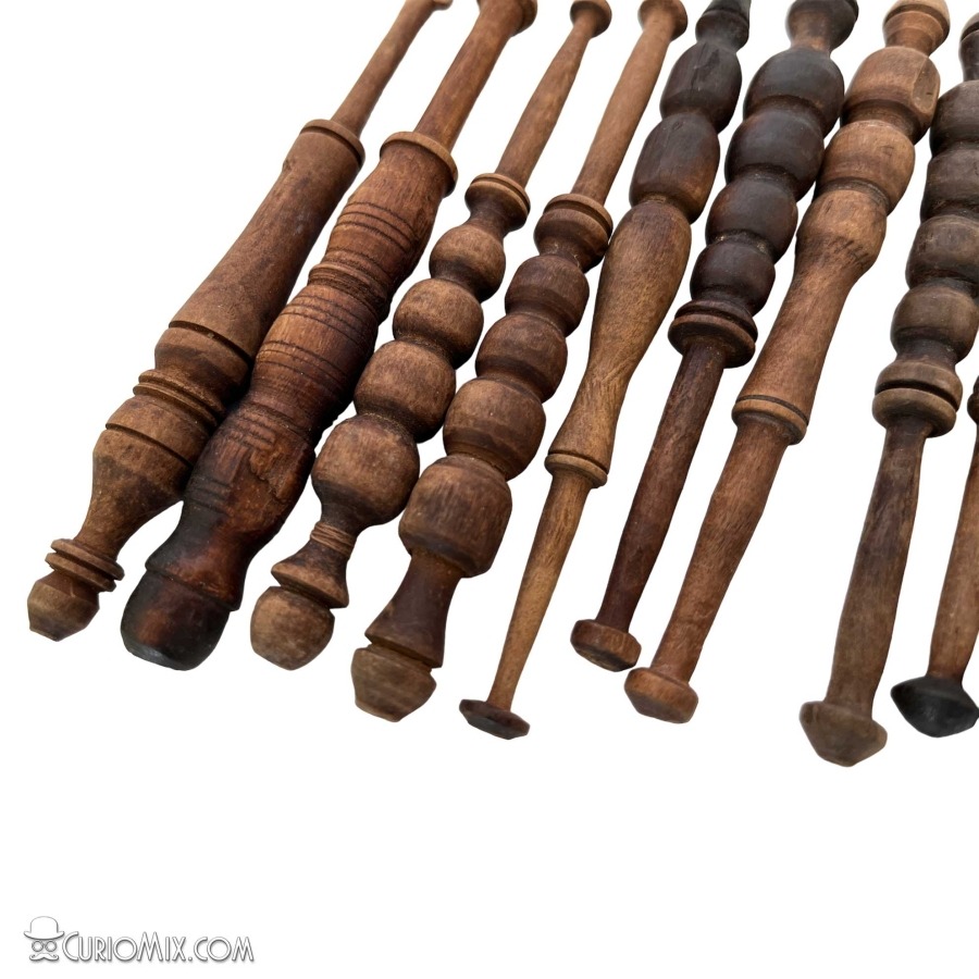 Wooden Lace Bobbins (set 1) - Image 2