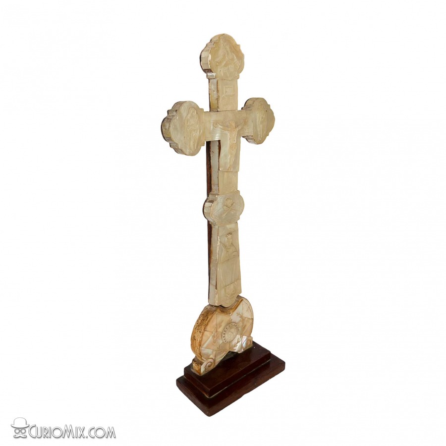 Engraved Mother of Pearl Cross - Image 3