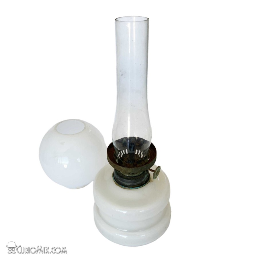 Glass Oil Lamp - Image 3