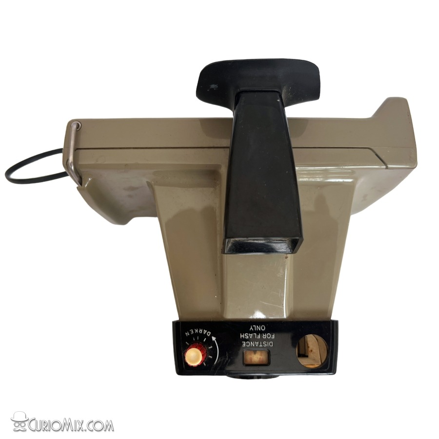 Polaroid Land Camera - Image 6