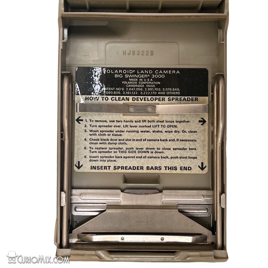 Polaroid Land Camera - Image 5