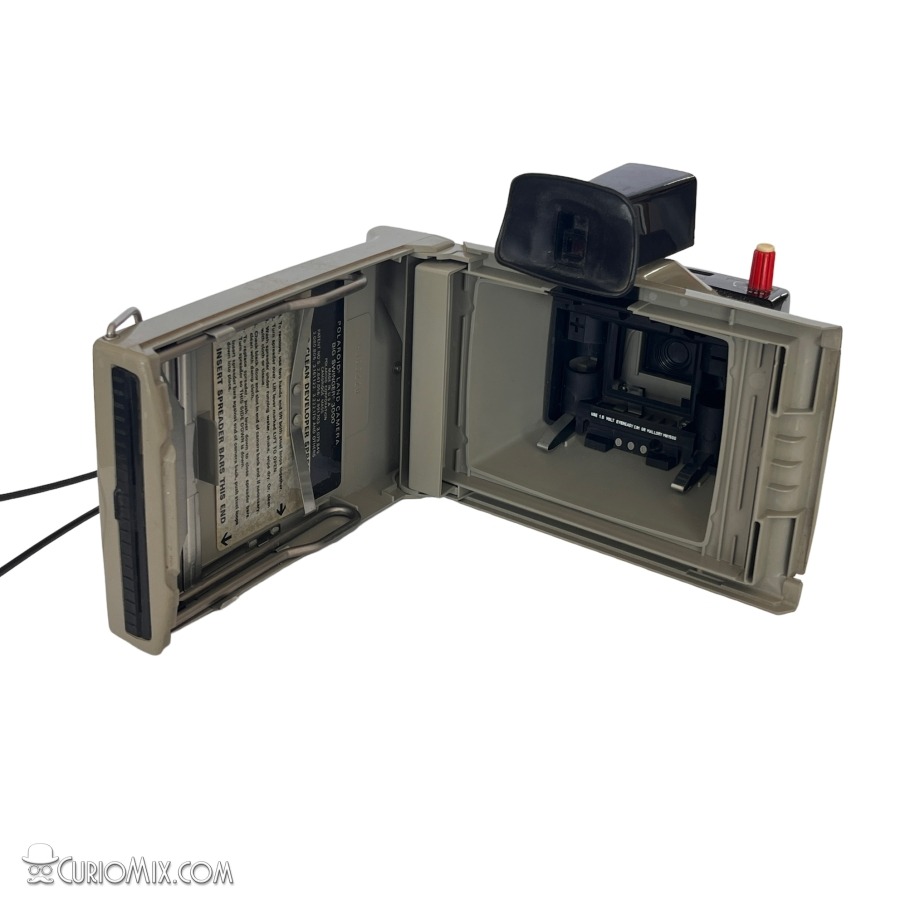 Polaroid Land Camera - Image 3