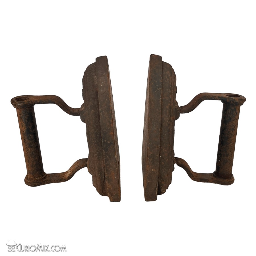 1800s Clothes Irons - Image 2