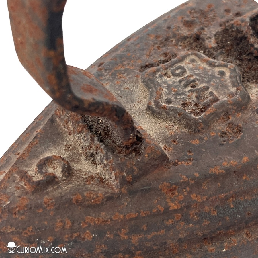 1800s Clothes Irons - Image 4